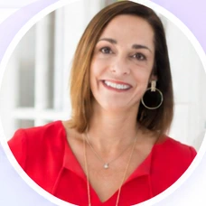 Amy, Co-Founder & CRO of CareLink